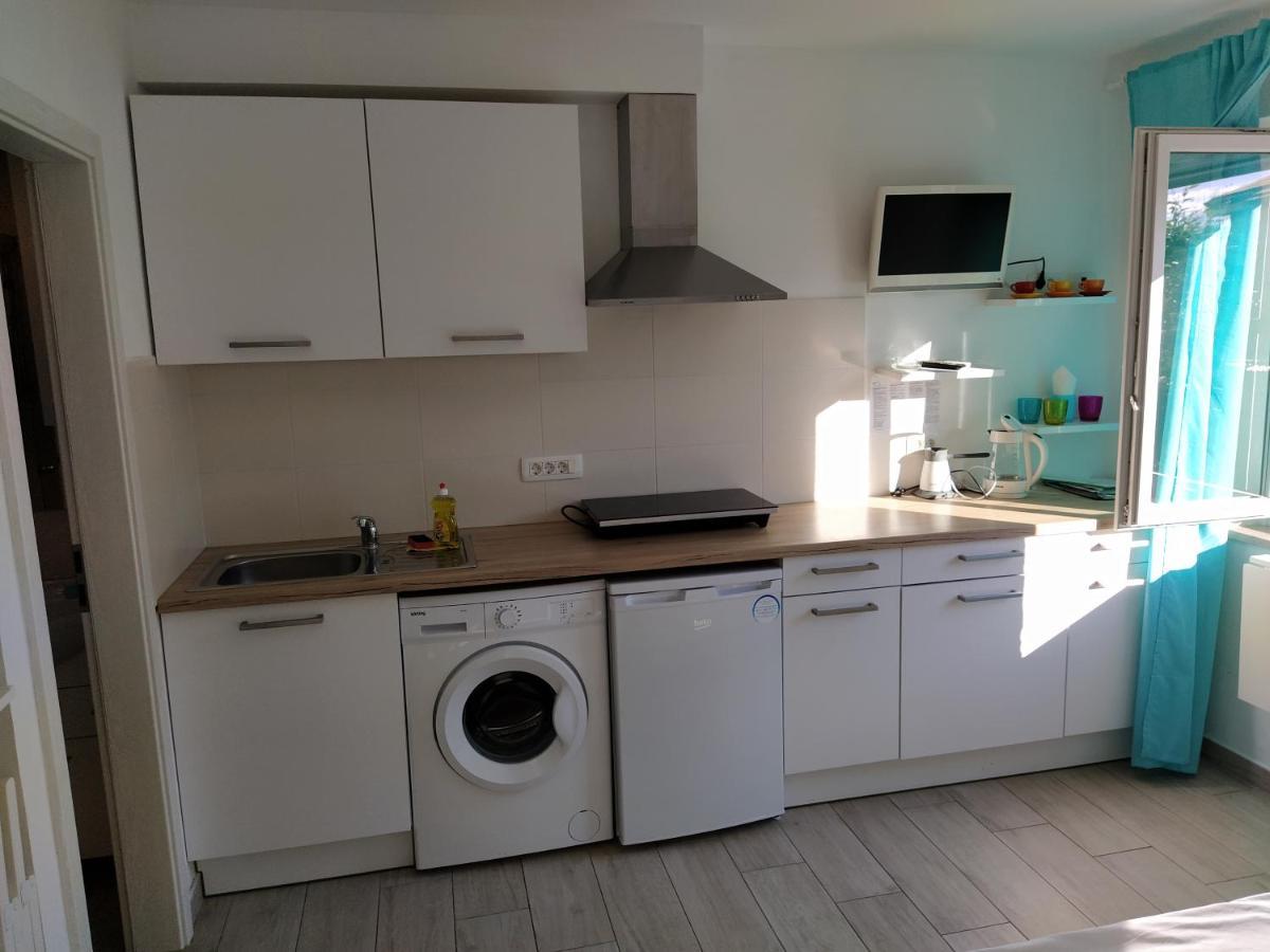 Apartments Buket Jagodje Екстериор снимка