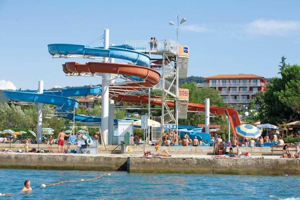 Apartments Buket Jagodje Екстериор снимка